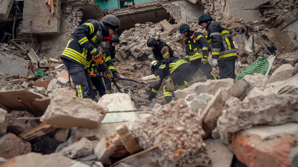 Destructions Ukraine after Russian attack rubble emergency war