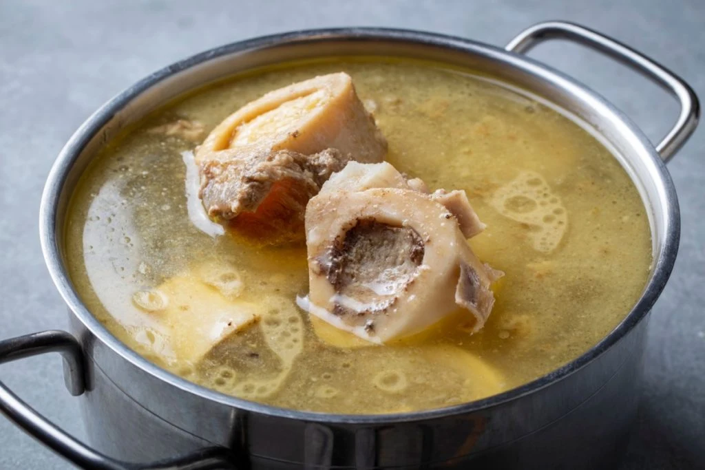 Kogeben kogte ben / boiling bones