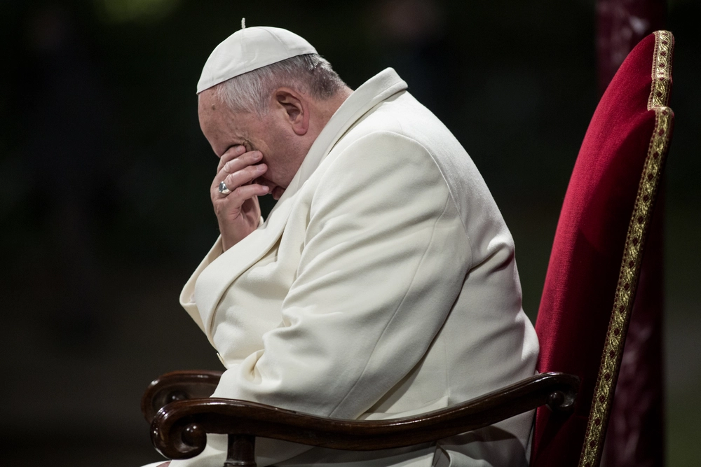 Pope looking troubled / Paven ser bekymret ud