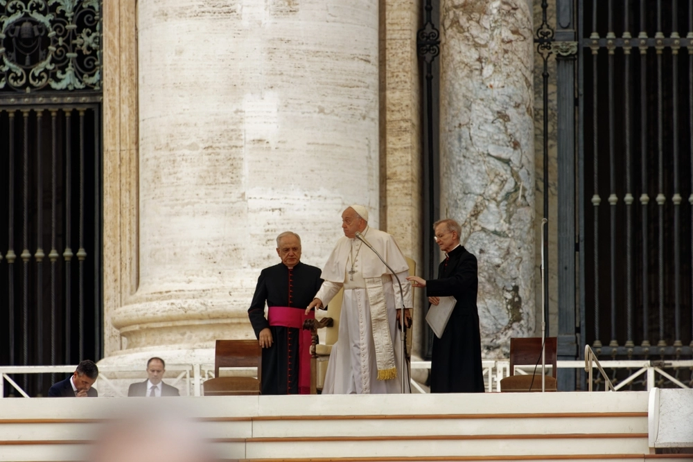 Pope speech / Pave tale