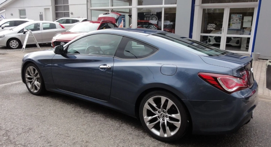 Hyundai Genesis Coupe