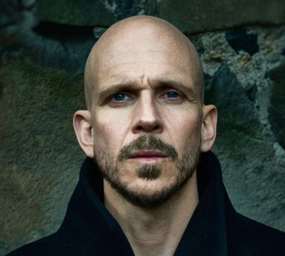 Gustaf Skarsgård