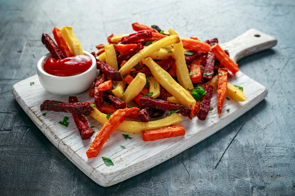 Baked,Mixed,Vegetable,Fries,Beetroot,,Carrot,grøntsager
