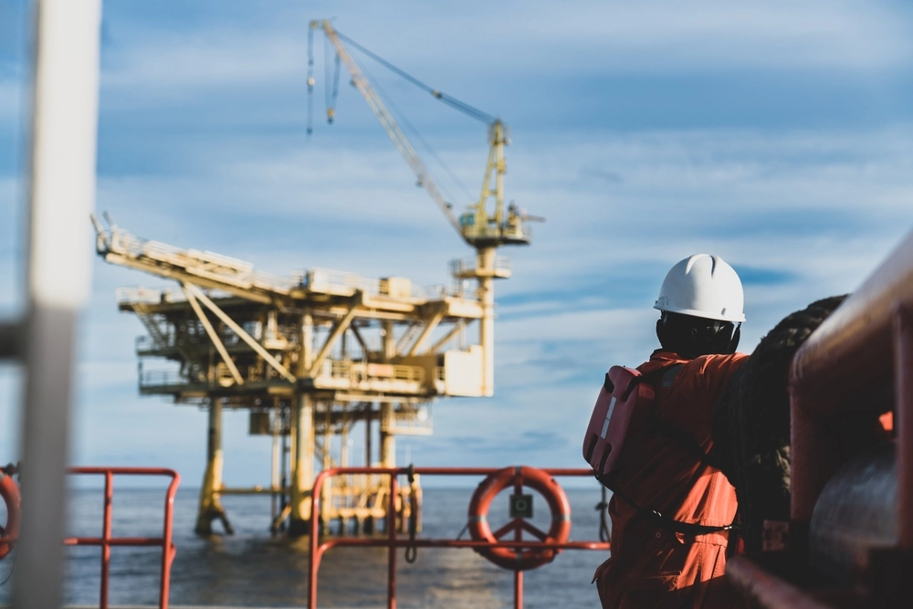 Olie, Offshore,Oil,And,Gas,Wellhead,Remote,Platform,Which,Produced,Raw