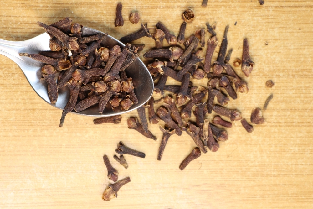 Whole,Cloves,nelliker