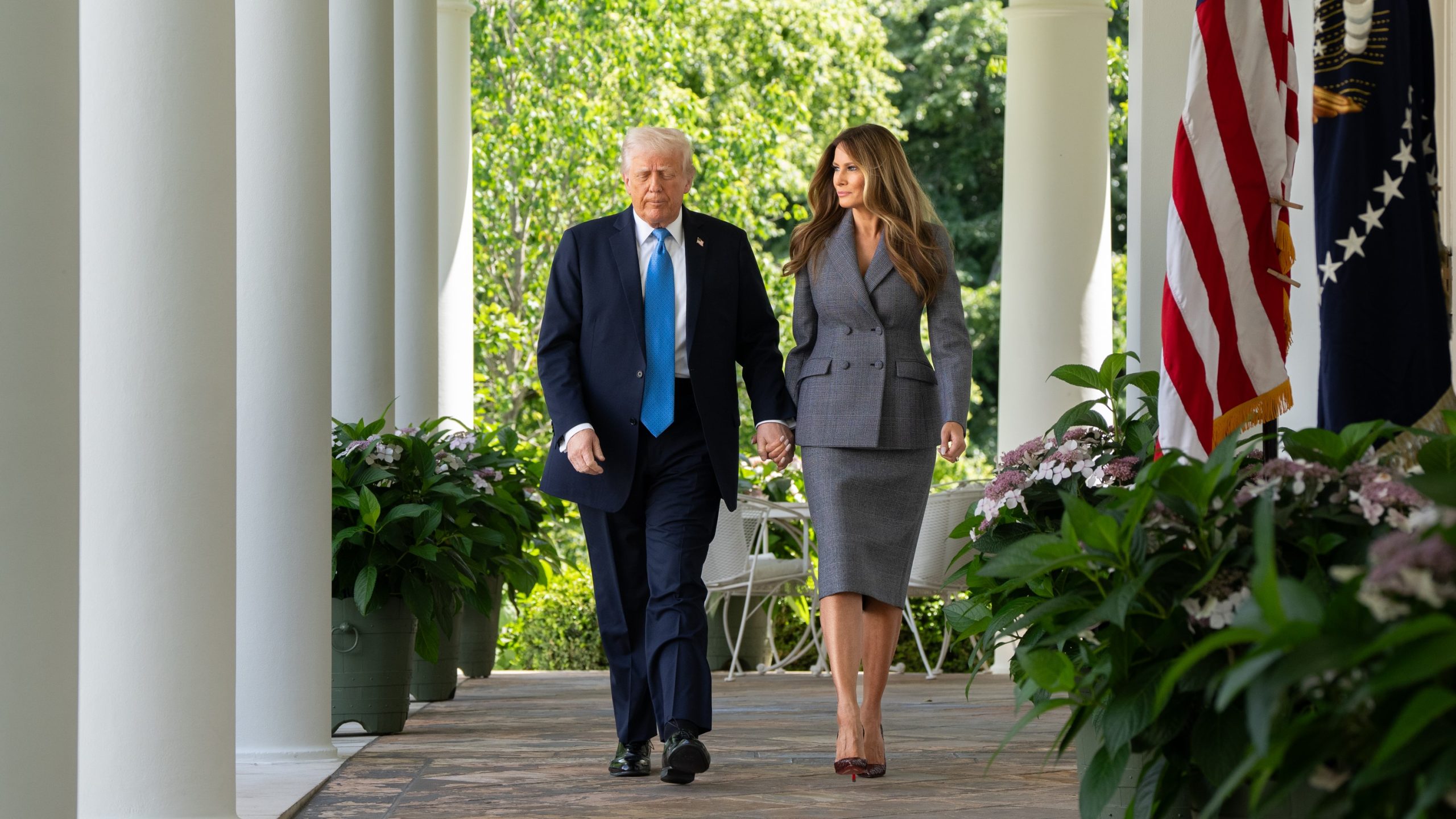 Mundaflæser afslører Donald Trumps chokerende ord til Melania