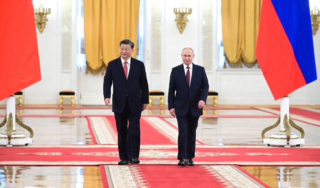 Xi und Putin bekräftigen strategische Partnerschaft vor dem Tag des Sieges