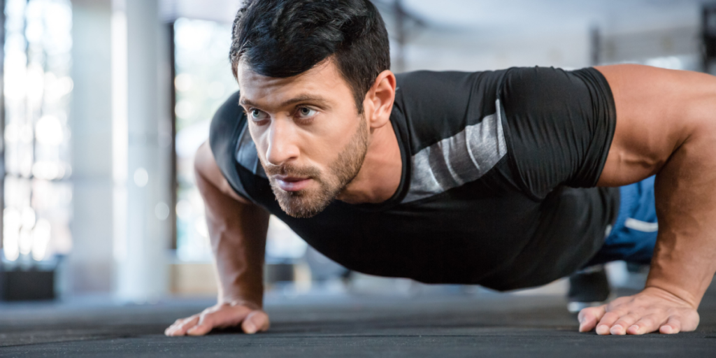 Dette er hvor mange push-ups du burde kunne gjøre, basert på alderen din