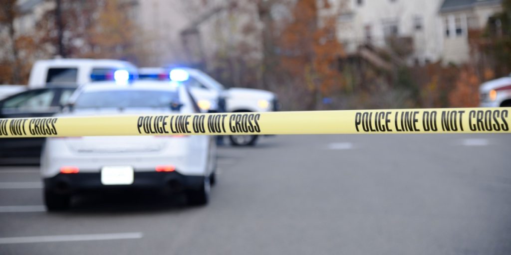 police politi yellow tape