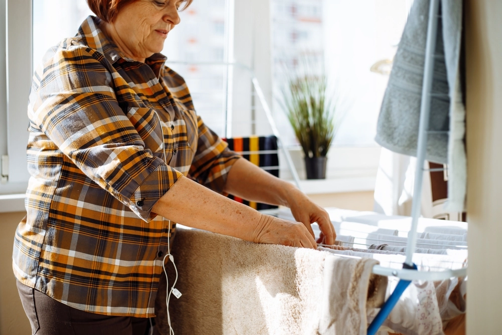 Woman,dryingrack,kvinde,tørrstativ
