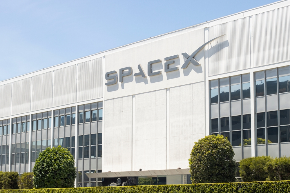spacex, building