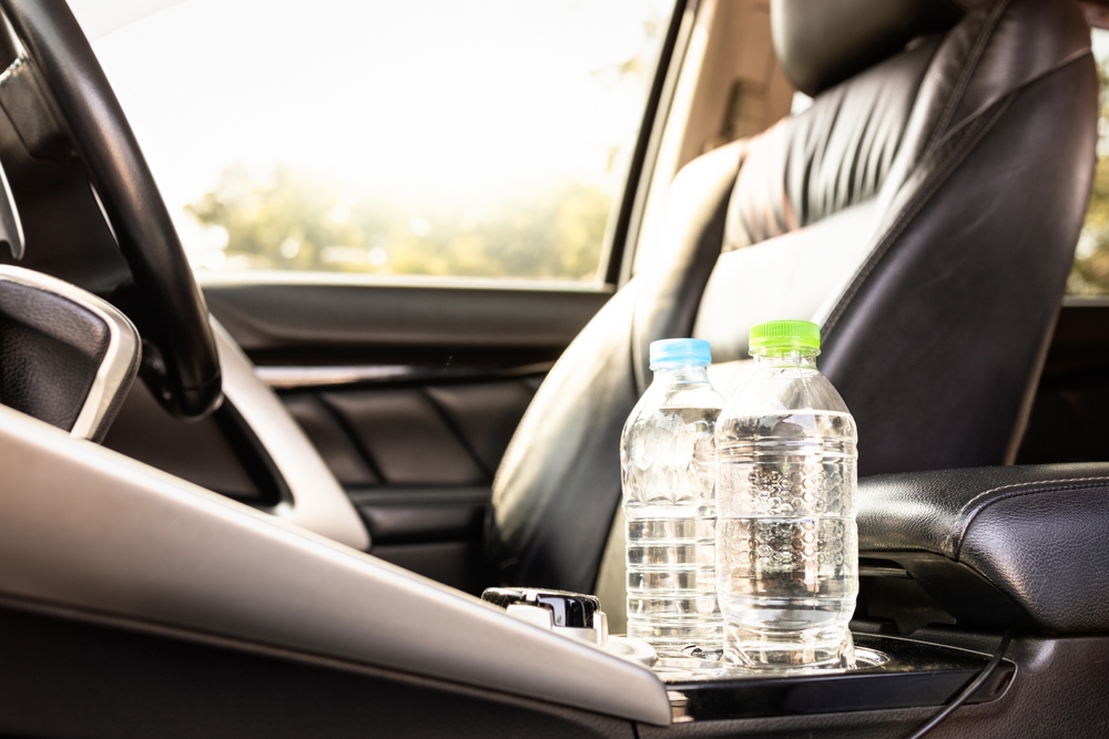 Plastic,Bottle,Water,Car,vandflaske,bil
