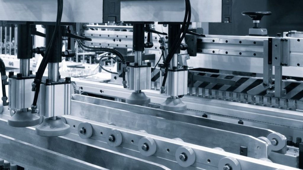 Europas Rüstungsfabriken suchen verzweifelt nach Arbeitskräften – doch es gibt niemanden mehr zum Einstellen