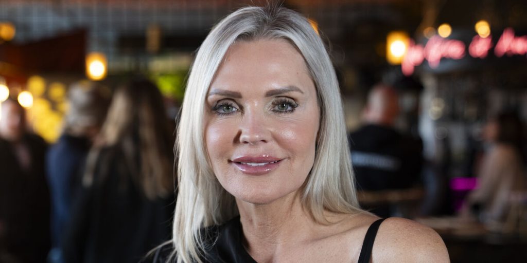 Flere har undret sig: Nu svarer Janni Ree en gang for alle