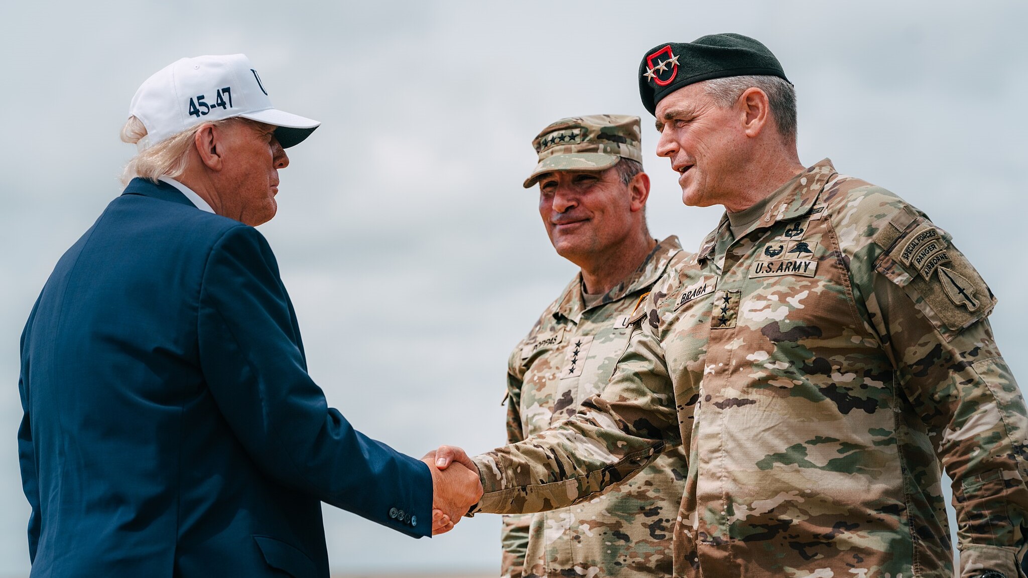 Donald trump USA military