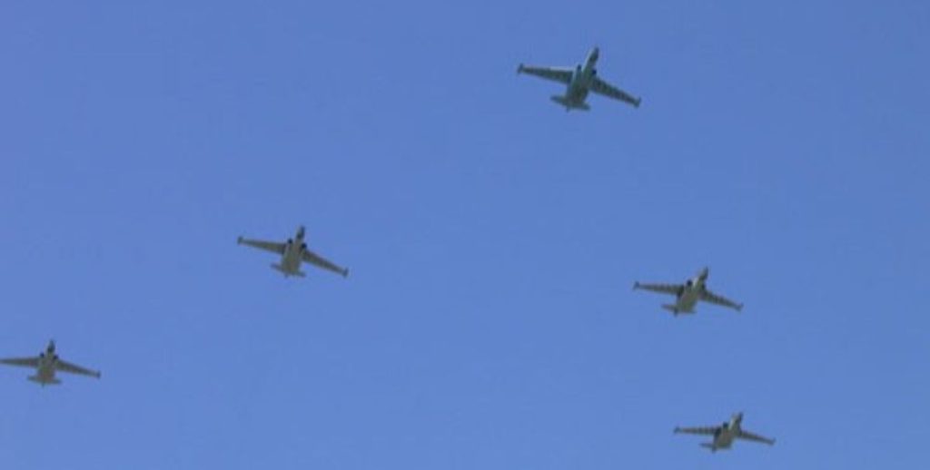 Su-25 war plane formation