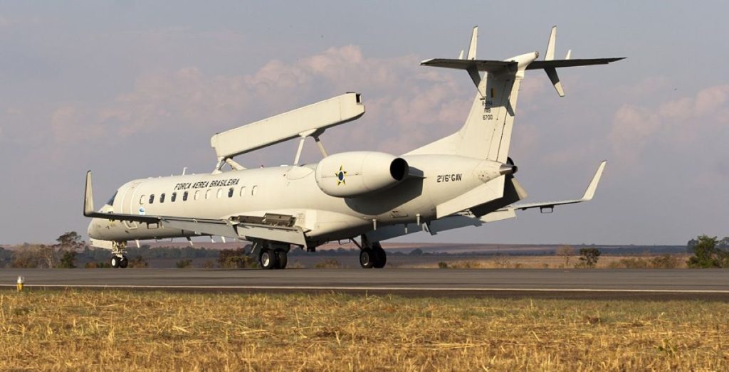 Embaer_R-99A_radar_early_warning_plane