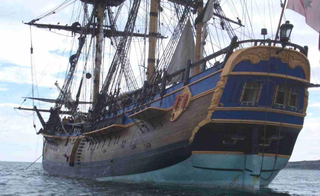 HMS_Bark_Endeavour Replica