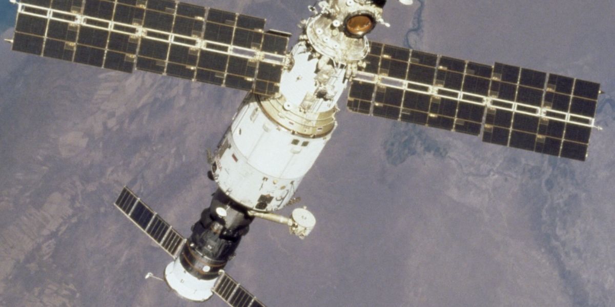 ISS_Zvezda_module international space station