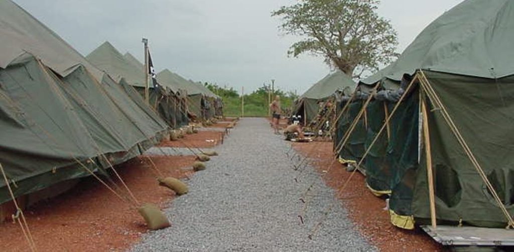 Military_tent_city