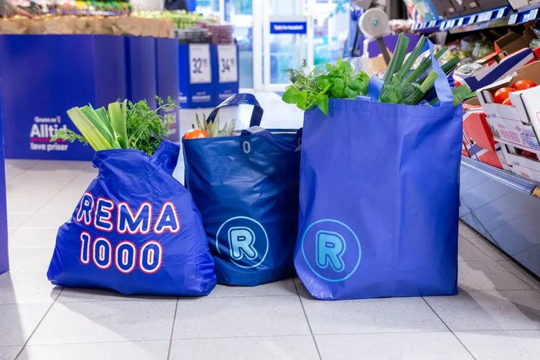 Rema 1000 poser, matbutikk, dagligvarebutikk, matvarer, grønnsaker, groceries