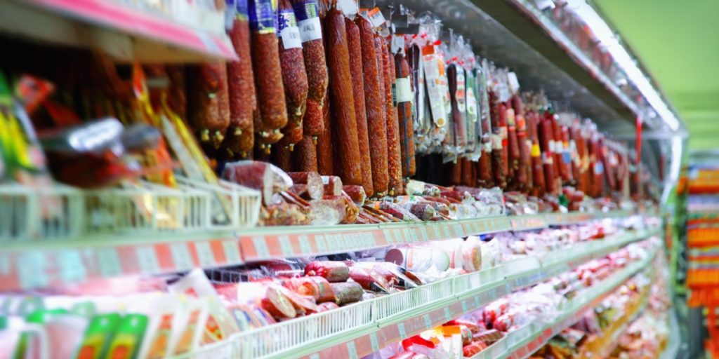Salami pølse supermarket