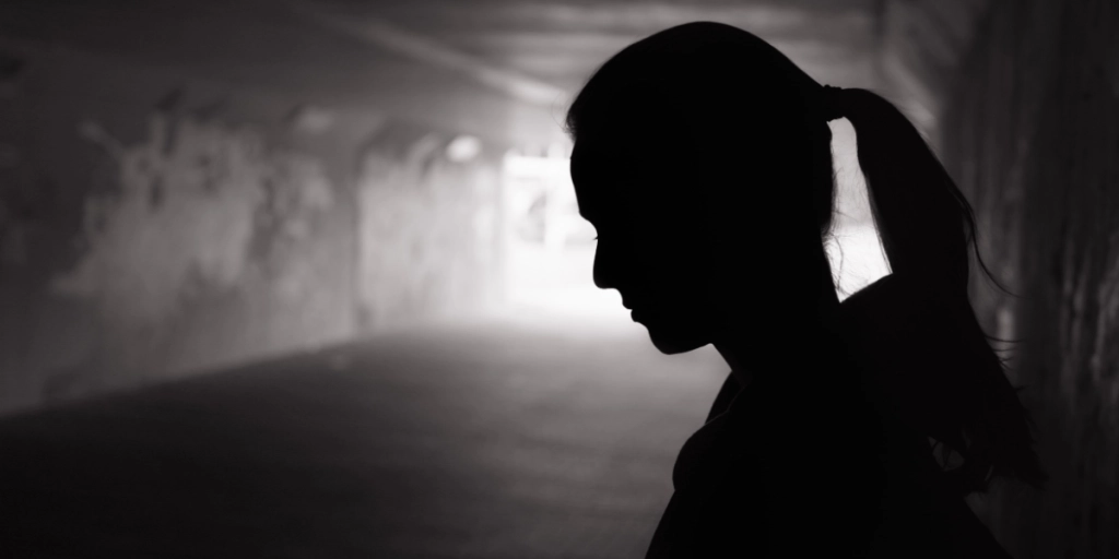 Teenager, homeless, girl