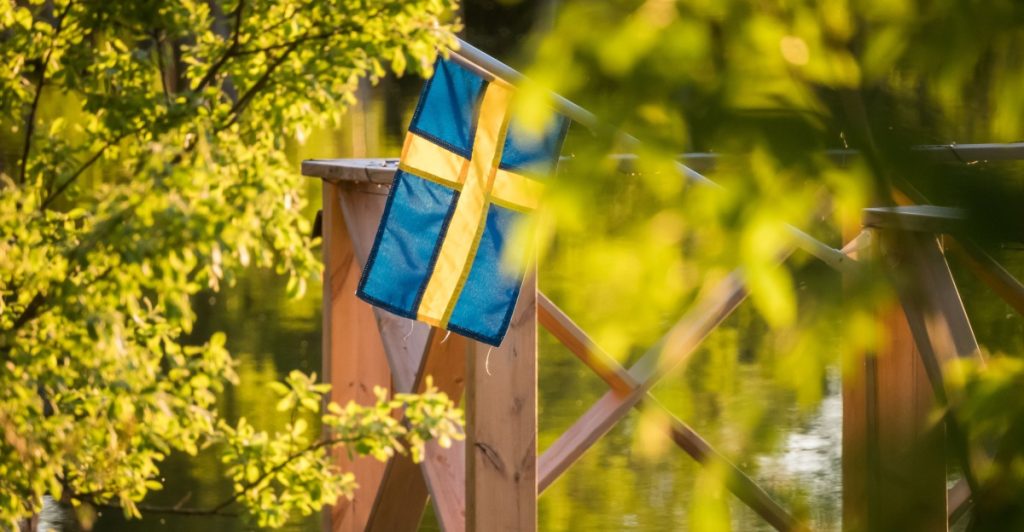 Svenska flaggan, Sverige
