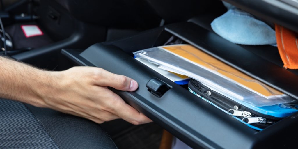 glove compartment, handskerum, bil, car