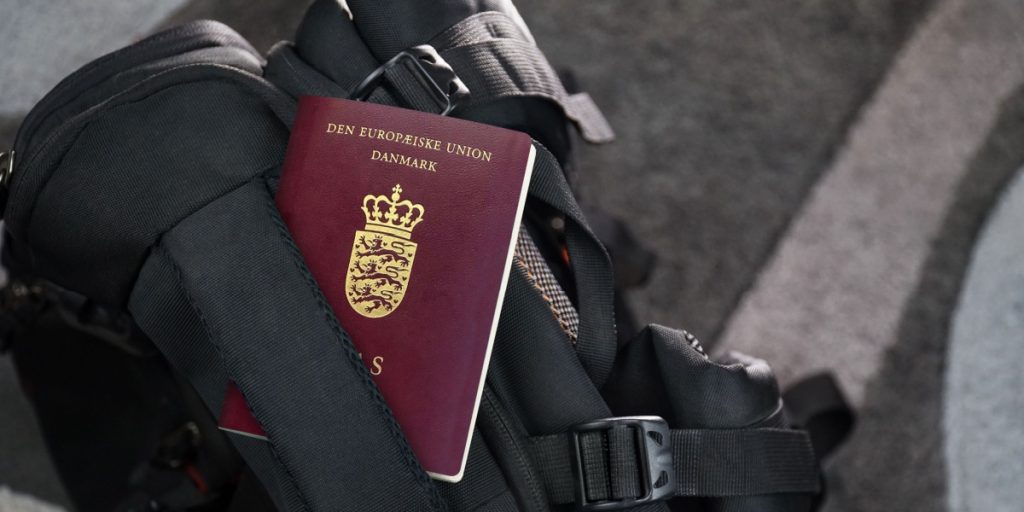Ny rejseregel trådte i kraft 2. april: Pas er ikke længere nok