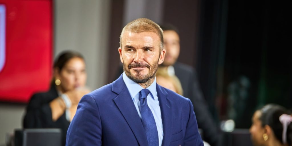 David Beckham indlagt