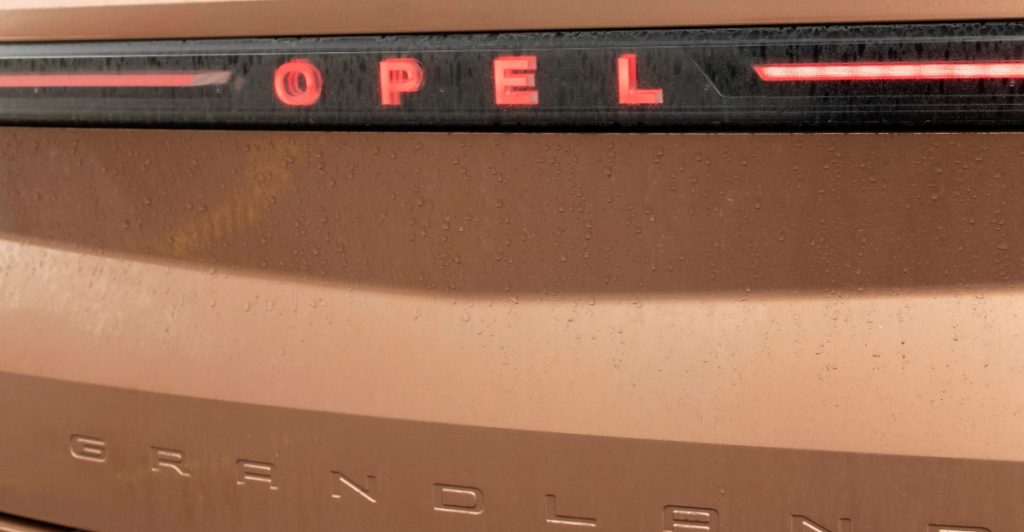 Opel Doubles Down: The Brand’s First 4WD EV Promises 501 Km of Range