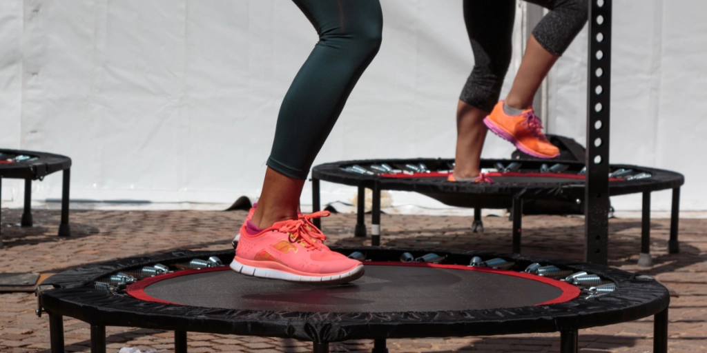 Trampoline, fitness, training