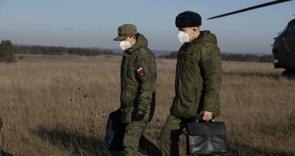 Russian soldier soldiers