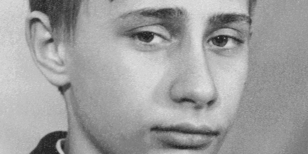 Vladimir Putin, elementary school