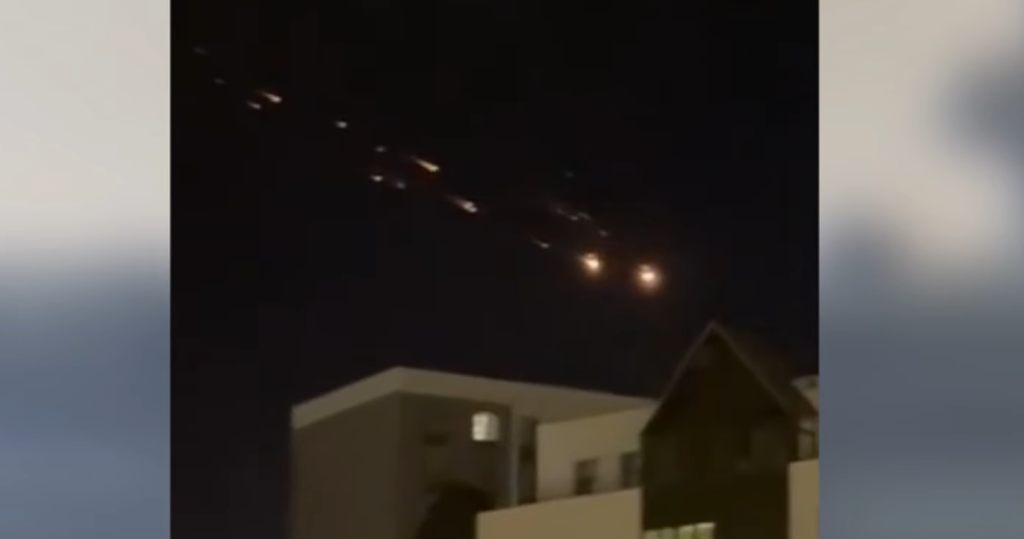 VIDEO: Mysterious Lights Over Kazakhstan Spark Speculation About Russian Missile Activity