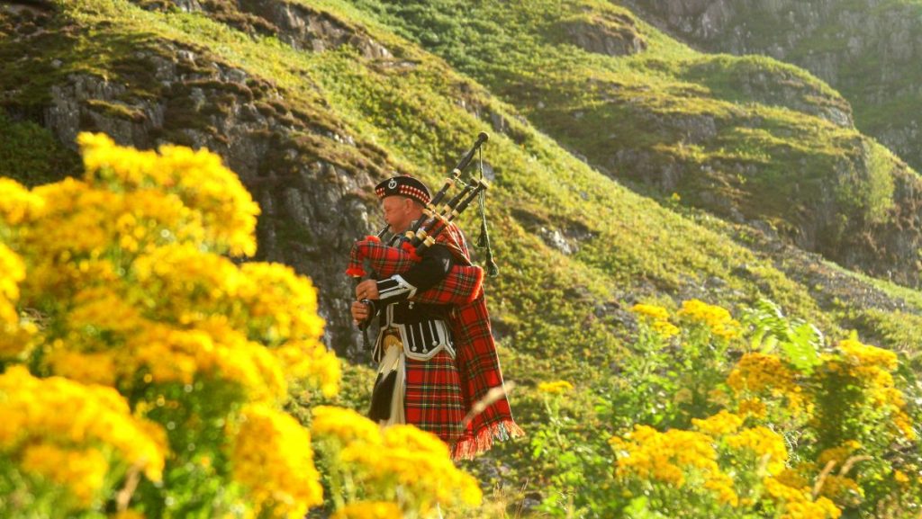 Scotland scottish bagpipes