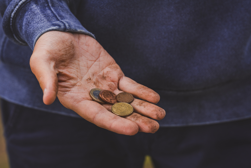 money,coin,hand,penge,mønt,hånd