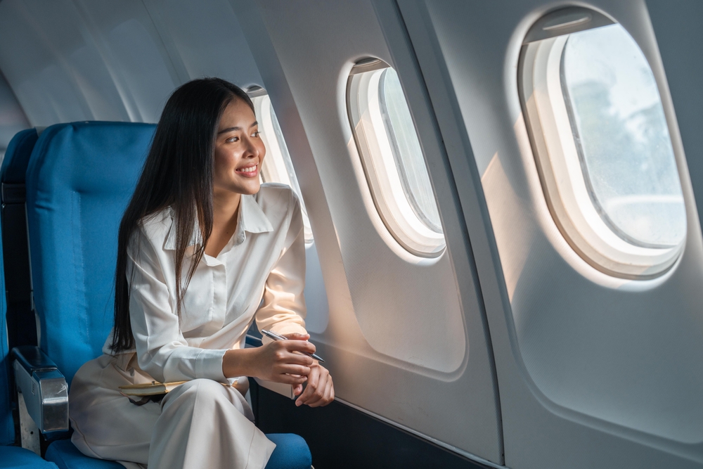 Woman,airplane,kvonde,flyvemaskine