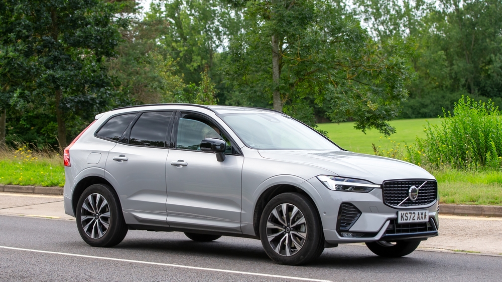 Milton,Keynes,uk,-,Aug,13th,2023:,Silver,2023,Volvo,Xc60, car