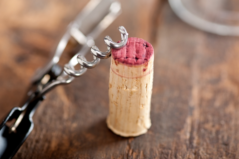 Red,Wine,Corking,rødvin,korkprop