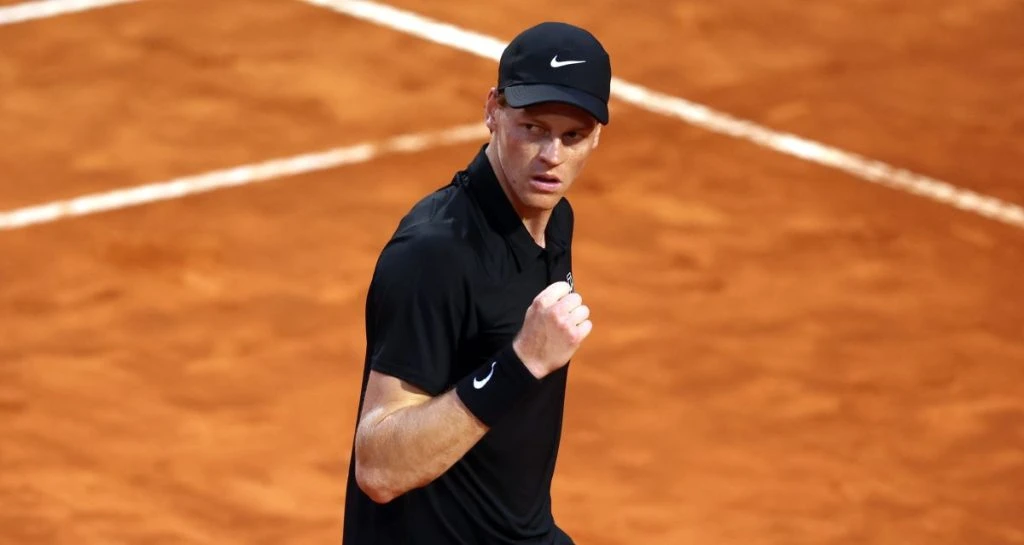 Efter Wimbledon triumf: Jannik Sinner løfter sløret for den hårde vej dertil