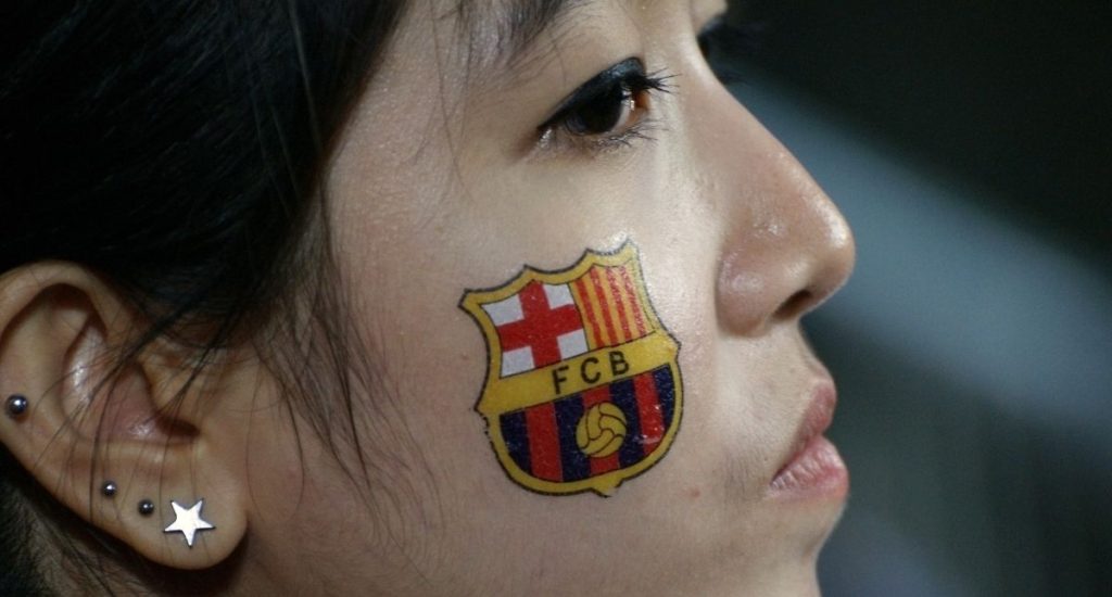 FC Barcelona on Asian Women Face