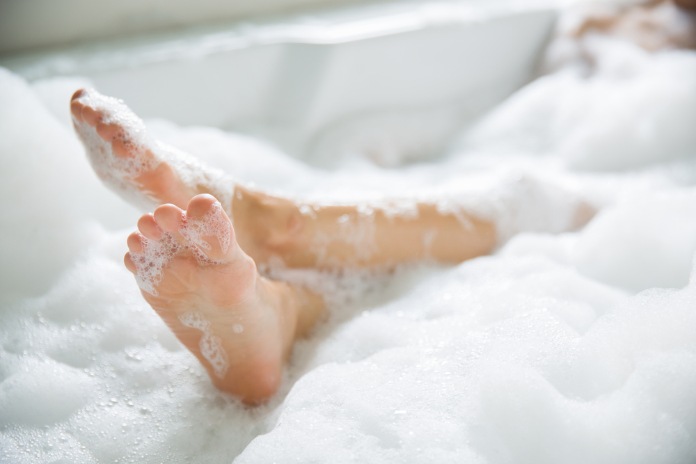 Bathtub,bubbles,boblebad