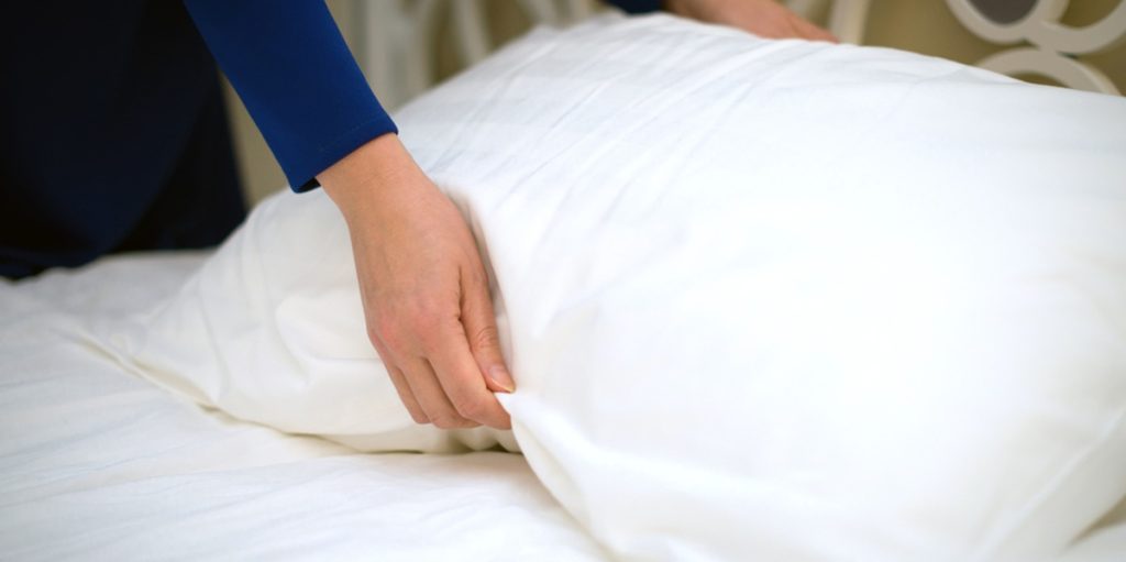 Room,Service.,Woman,Making,Bed,In,Hotel,Room.