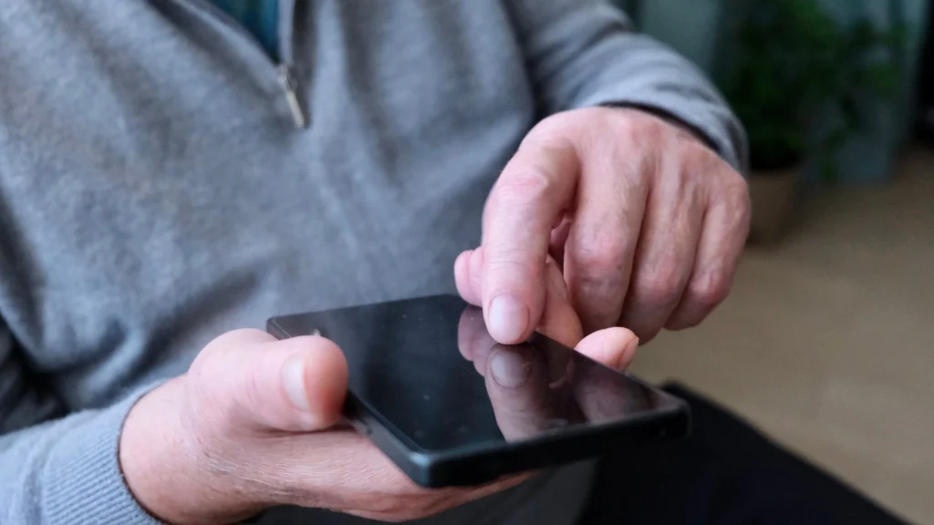 Få det gjort før det er for sent: ‘Glemt’ funktion kan være svindlernes vej ind på din telefon