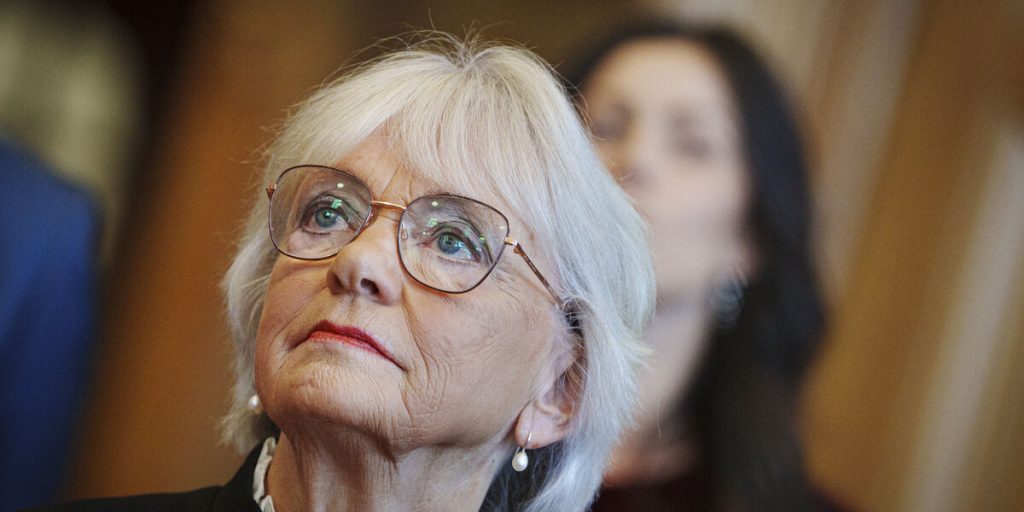 Pia Kjærsgaard deler trist nyt: Har sagt farvel