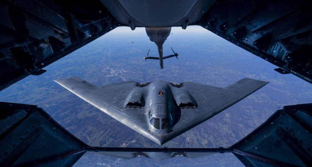 B-2_Spirit_stealth_bomber