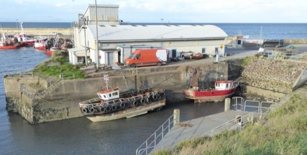 Port_Oriel harbor fishing