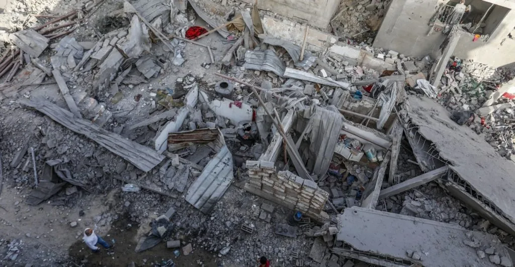 “Bodies scattered everywhere”: Israeli strikes in Gaza leave 11 dead, including three children